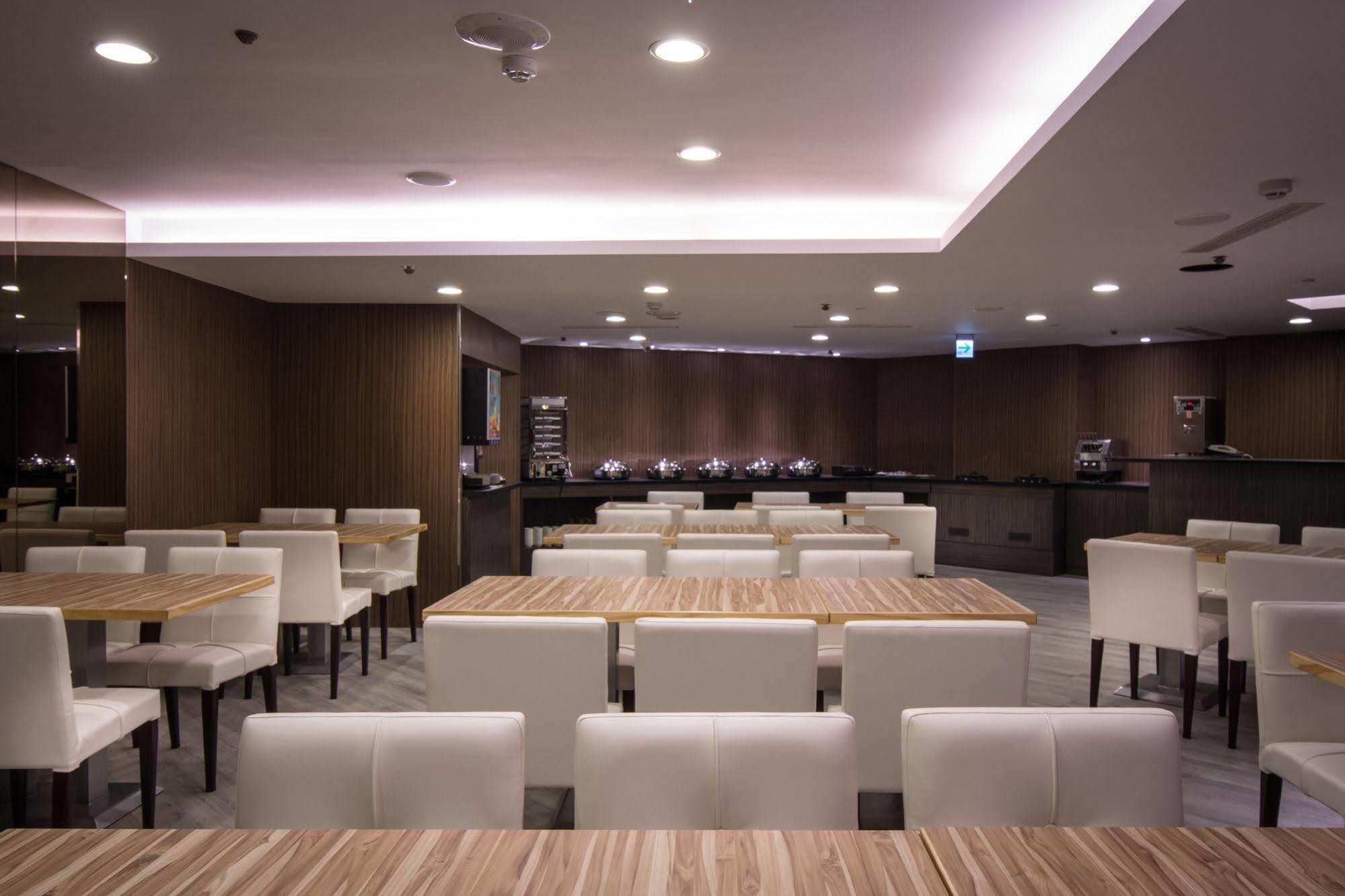 イースー ホテル タイペイ ニンシア 台北市 エクステリア 写真